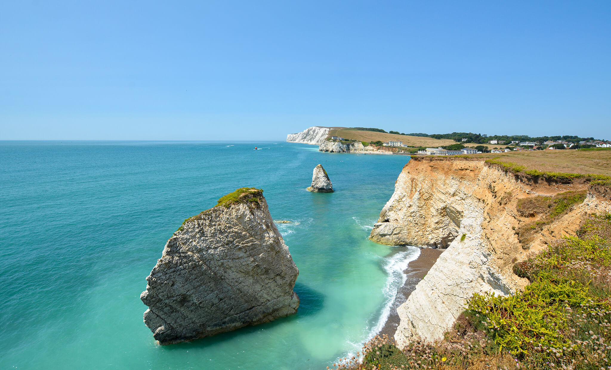 Explore Isle Of Wight Places To Eat Stay Things To Do